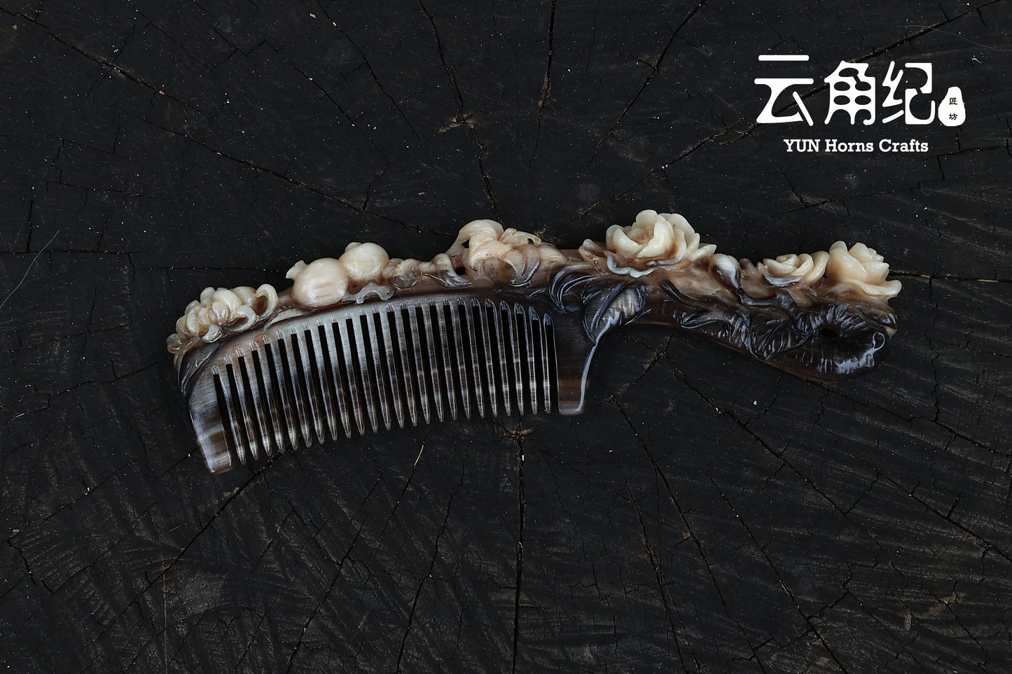 Artisanal Goat Horn Comb with Floral Goddess Handle斗羊精雕花神手柄梳