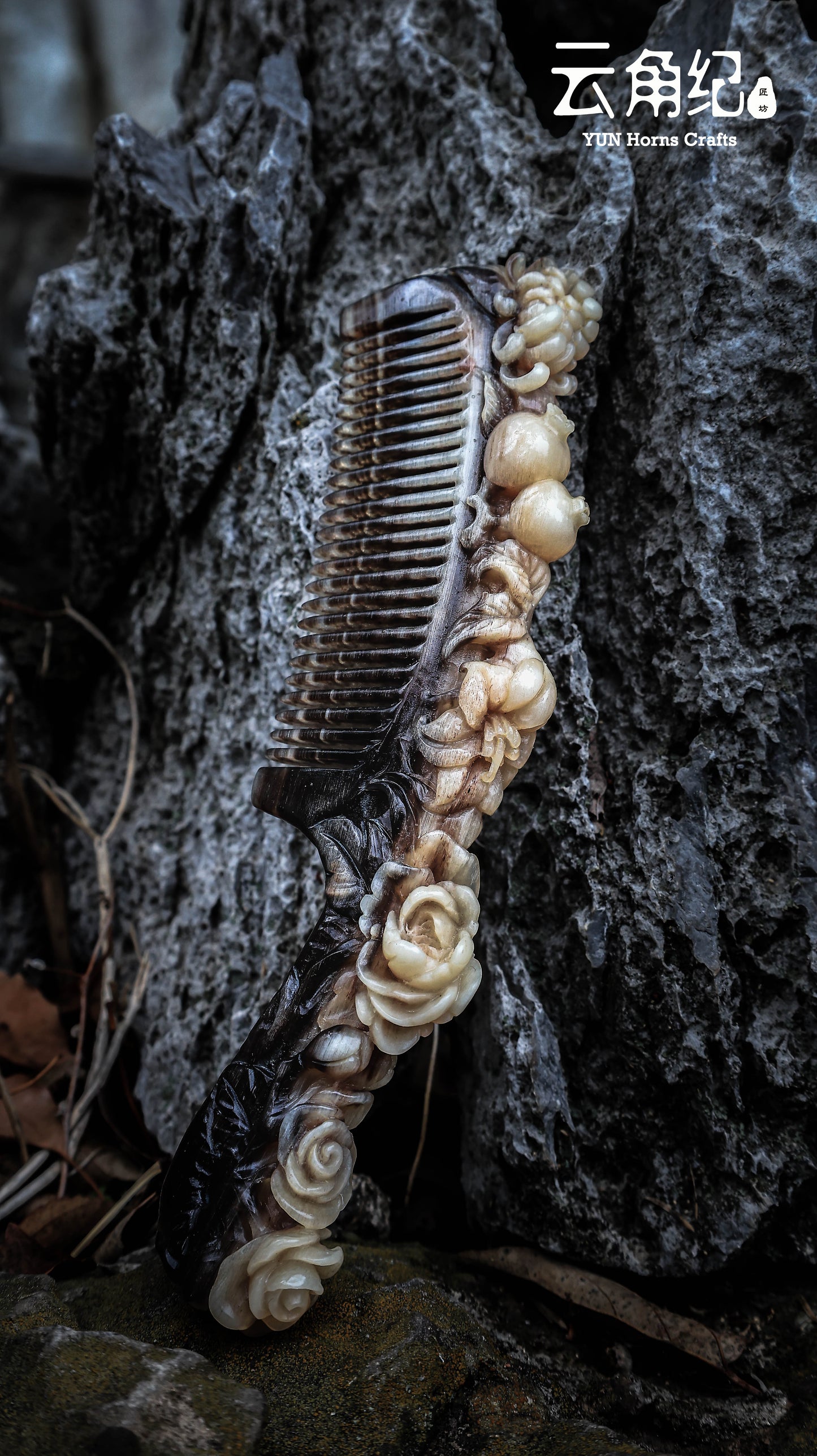 Artisanal Goat Horn Comb with Floral Goddess Handle斗羊精雕花神手柄梳