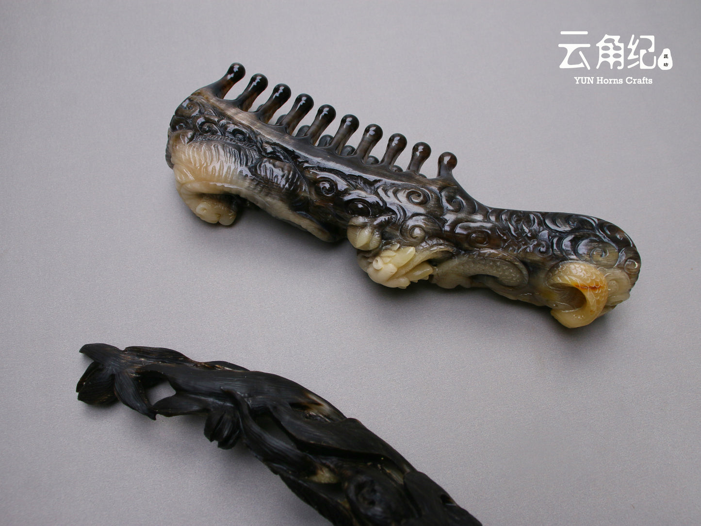 Chinese Four Divine Beasts Dual-Row Massage Comb – Premium Goat Horn斗羊中华四神兽双排按摩梳