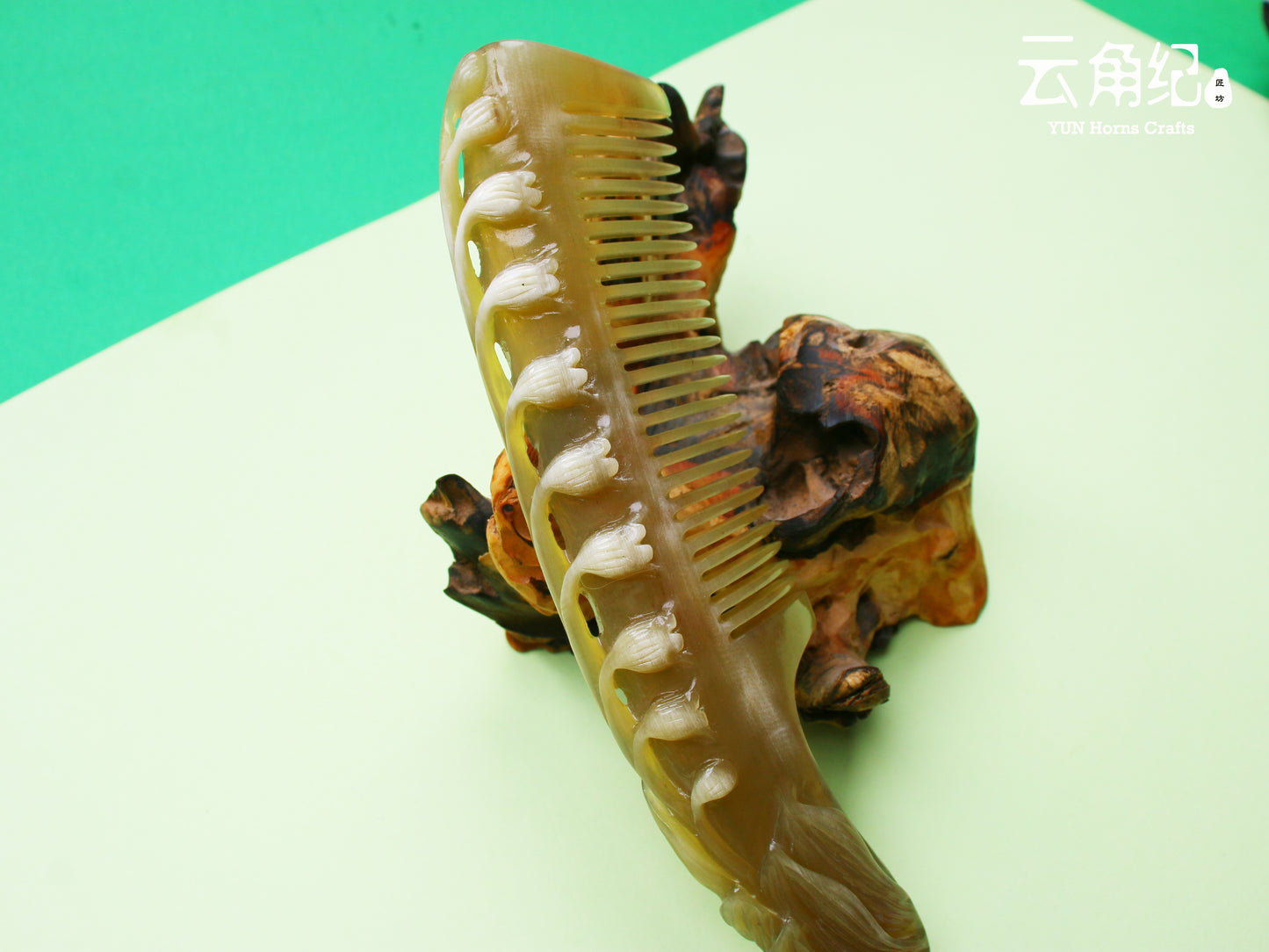 Handle Comb-Lily铃兰花手柄梳